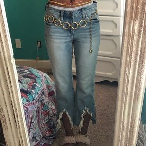 Kick flare distressed jeans